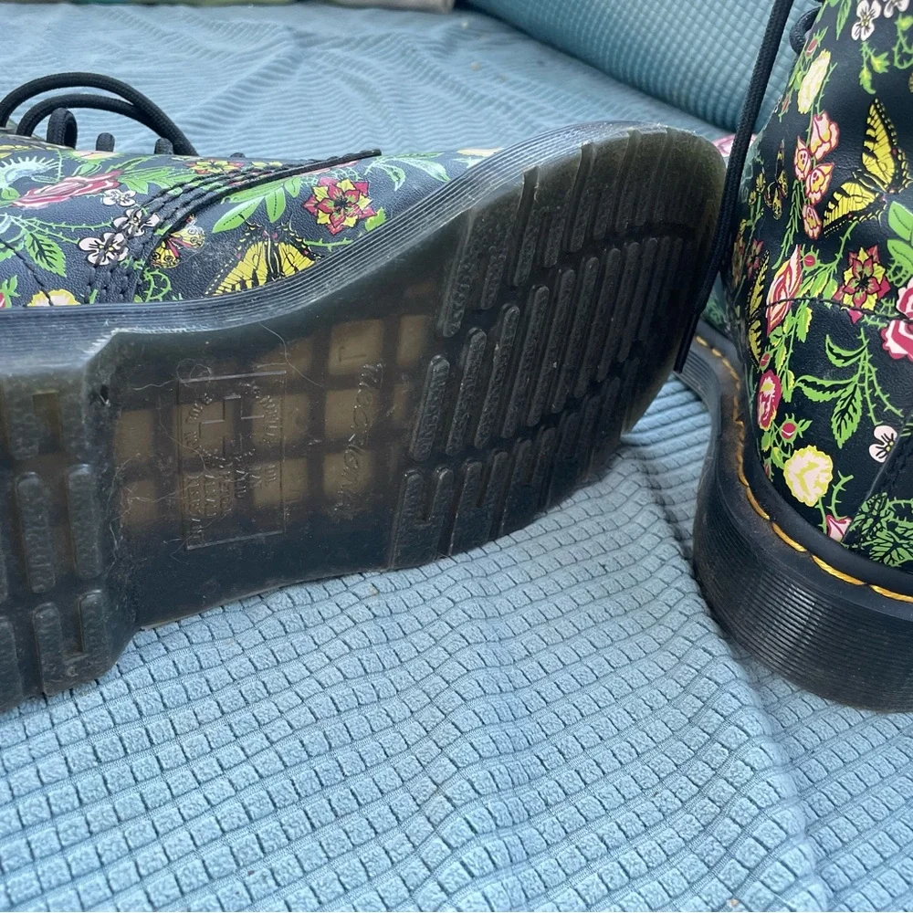 Dr. Martens 1460 floral bloom combat boots - Picture 5 of 6